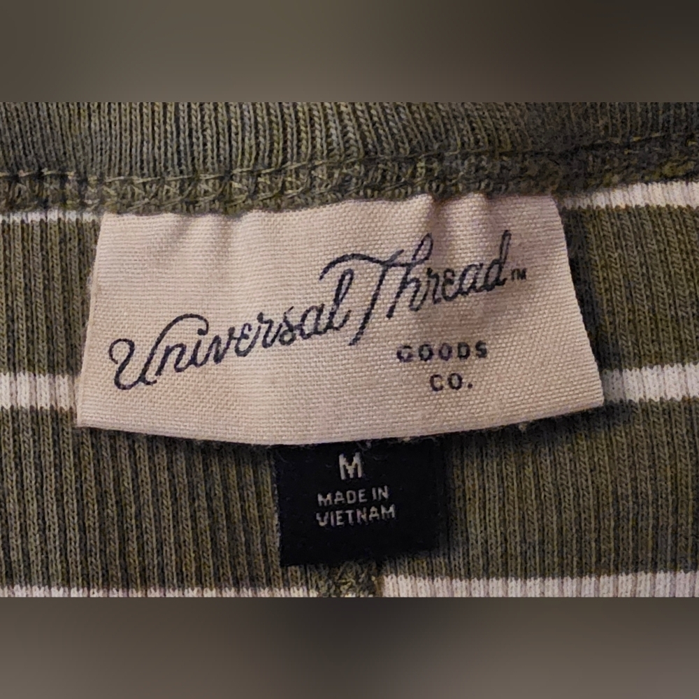 Universal Thread Olive Green White Striped Ribbed Long Sleeve Scoop Neck Top - Picture 3 of 3